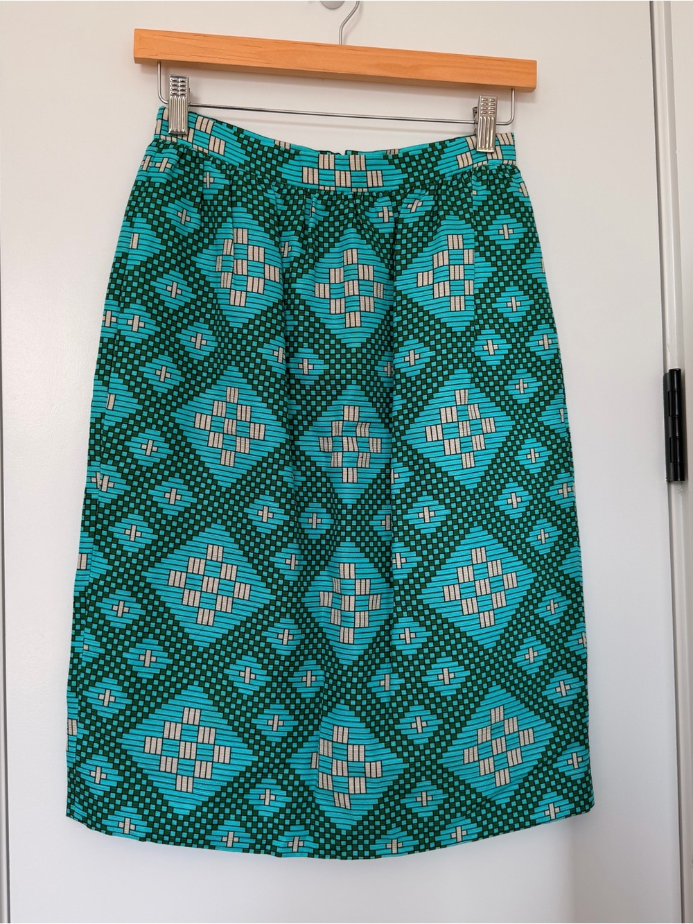 2000s vintage ✨ Jonathan Saunders Geometric Teal Pencil Midi Skirt